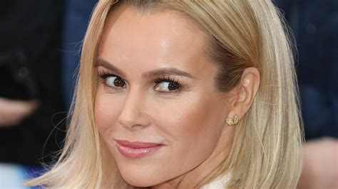 amanda holden sexy|Amanda Holden, 53, sends fans into meltdown with stunning new。